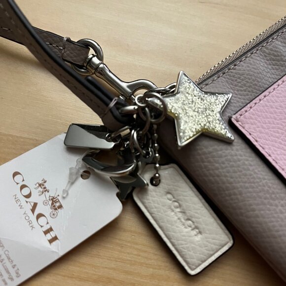 NWT Coach Cross Grain Leather Charm Corner Zip Wristlet Colorblock Pink/Grey - Picture 7 of 7